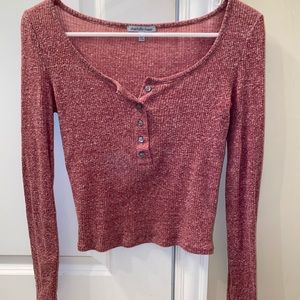 Long sleeve crop top